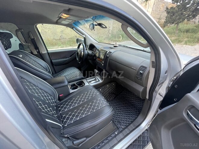 Nissan Pathfinder 2006, 295,000 km - 4.0 l - Bakı