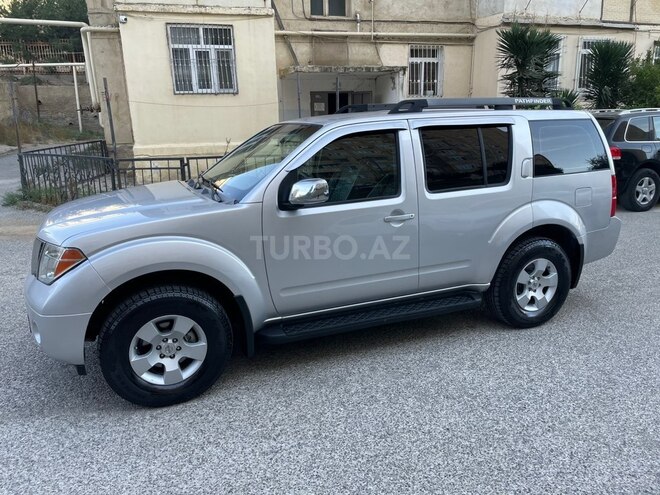 Nissan Pathfinder 2006, 295,000 km - 4.0 l - Bakı