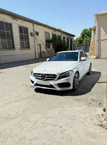 Mercedes C 300 4MATIC 2018, 69,800 km - 2.0 l - Bakı