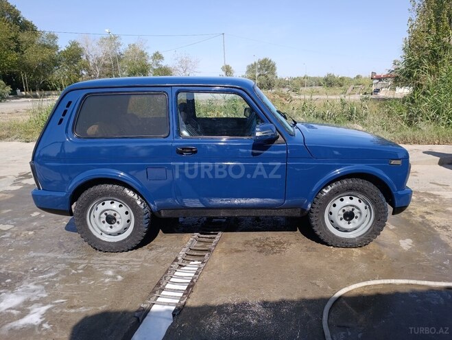 LADA (VAZ) Niva 1999, 40,000 km - 1.7 л - Şirvan