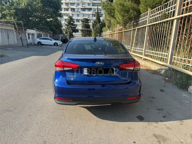 Kia Forte 2018, 145,900 km - 2.0 l - Bakı