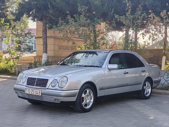 Mercedes E 240 1997, 200,000 km - 2.4 l - Sabirabad