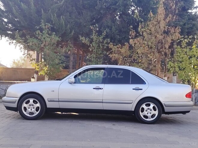 Mercedes E 240 1997, 200,000 km - 2.4 l - Sabirabad