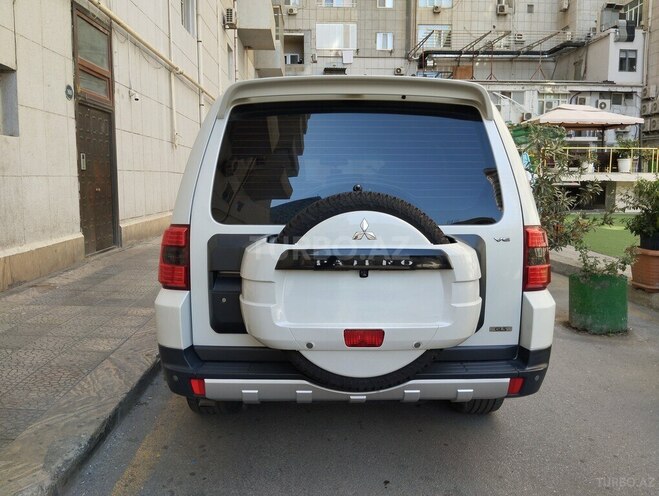 Mitsubishi Pajero 2007, 191,500 km - 3.0 l - Bakı