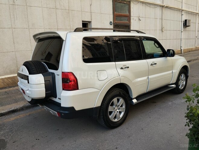 Mitsubishi Pajero 2007, 191,500 km - 3.0 l - Bakı