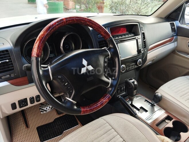 Mitsubishi Pajero 2007, 191,500 km - 3.0 l - Bakı