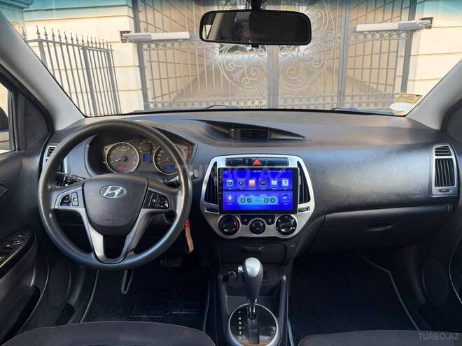 Hyundai i20 2012, 190,000 km - 1.4 l - Bakı