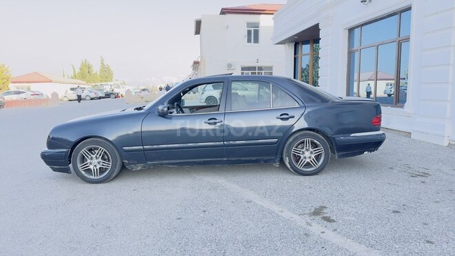 Mercedes E 230 1996, 525,000 km - 2.3 l - Bakı