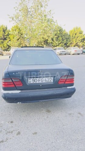 Mercedes E 230 1996, 525,000 km - 2.3 l - Bakı