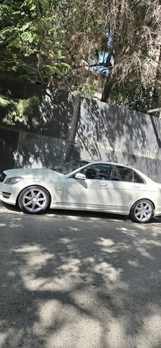 Mercedes C 250 2012, 224,000 km - 1.8 л - Bakı