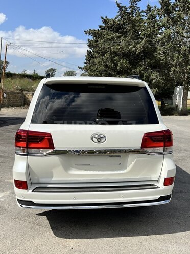 Toyota Land Cruiser 2019, 302,000 km - 4.6 l - Bakı