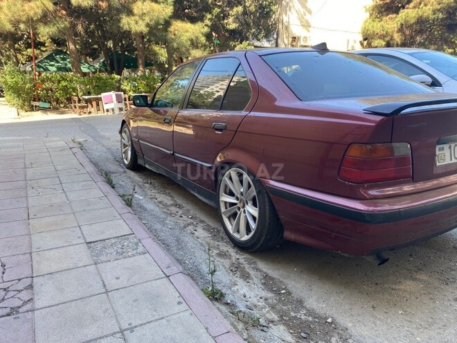BMW 318 1993, 350,000 km - 1.8 l - Bakı