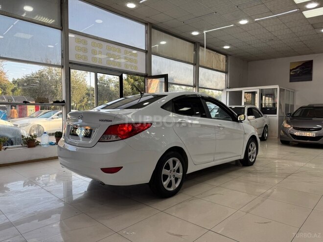 Hyundai Accent 2013, 245,000 km - 1.4 л - Sumqayıt