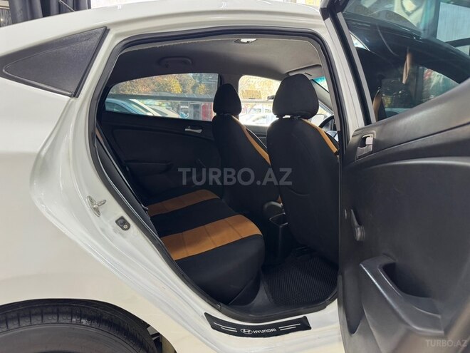 Hyundai Accent 2013, 245,000 km - 1.4 л - Sumqayıt
