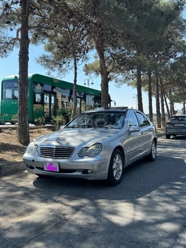 Mercedes C 240 2001, 410,000 km - 2.6 л - Bakı