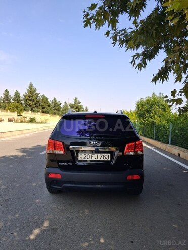 Kia Sorento 2010, 242,375 km - 2.0 l - Füzuli