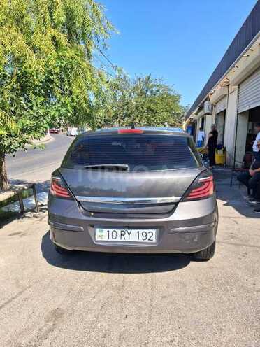 Opel Astra 2009, 220,000 km - 1.4 л - Bakı