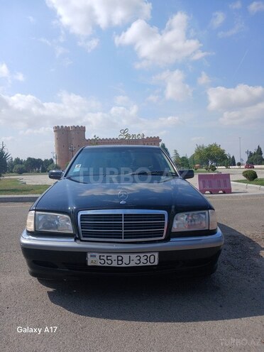 Mercedes C 230 1999, 420,000 km - 2.3 l - Şəki