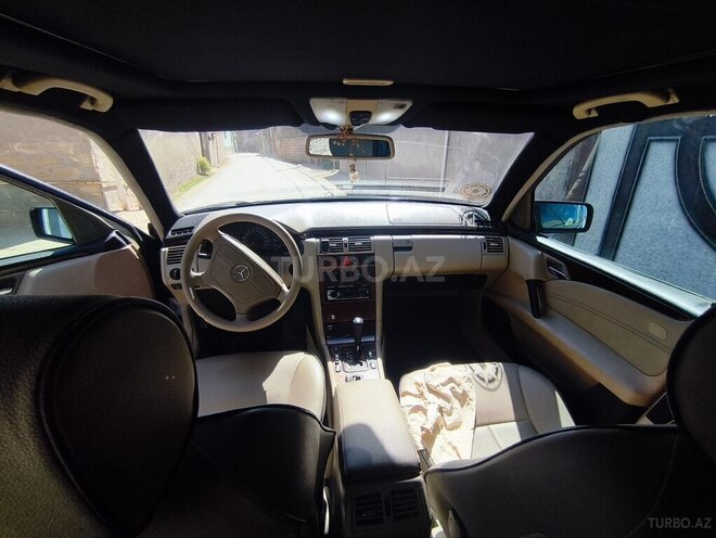 Mercedes E 280 1999, 528,000 km - 2.8 л - Bakı