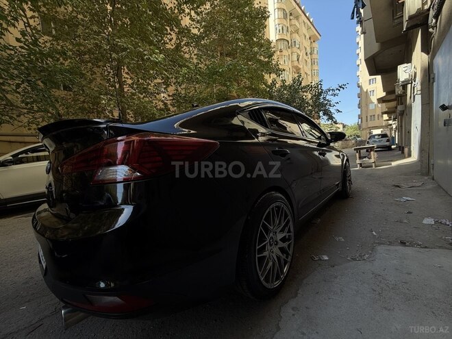 Hyundai Elantra 2019, 186,684 km - 2.0 л - Bakı