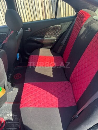 Nissan Sunny 2011, 295,000 km - 1.5 л - Bakı