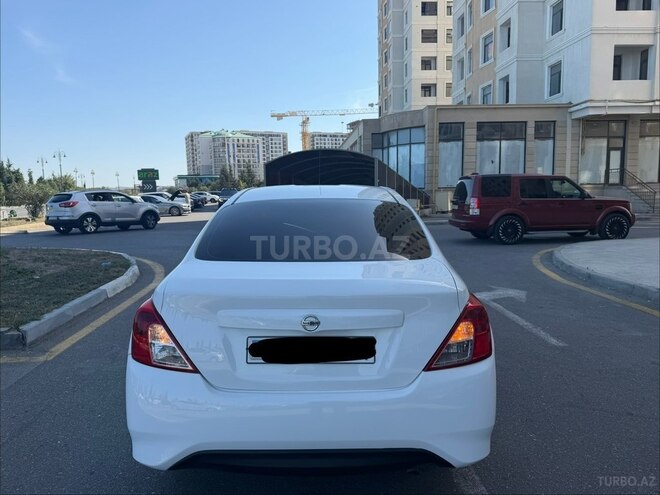 Nissan Sunny 2013, 202,421 km - 1.5 л - Bakı