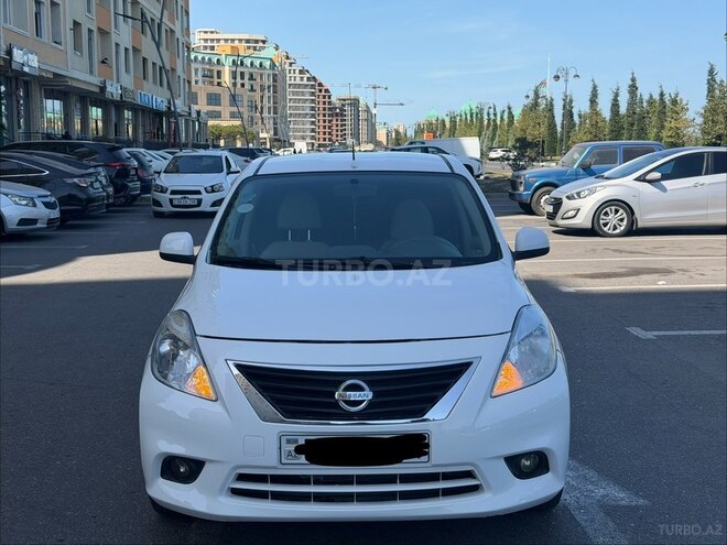 Nissan Sunny 2013, 202,421 km - 1.5 л - Bakı