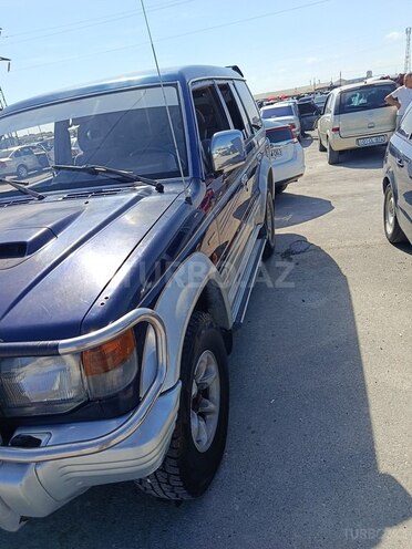 Mitsubishi Pajero 1995, 372,000 km - 2.8 l - Bakı