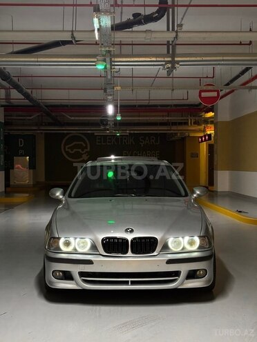 BMW 525 2001, 297,000 km - 2.5 l - Bakı