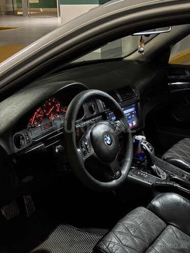 BMW 525 2001, 297,000 km - 2.5 l - Bakı