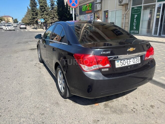 Chevrolet Cruze 2015, 300,000 km - 1.4 l - Sumqayıt