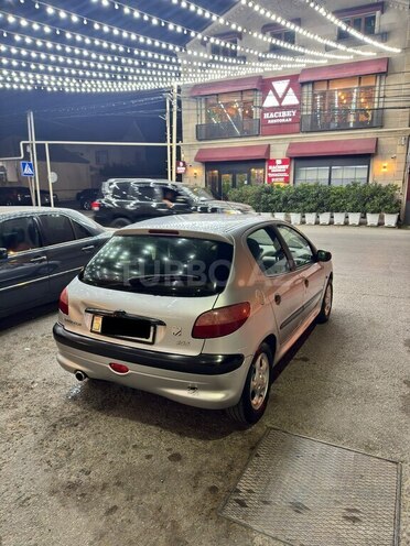 Peugeot 206 2002, 219,000 km - 1.4 l - Bakı