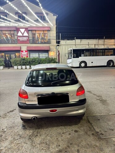 Peugeot 206 2002, 219,000 km - 1.4 l - Bakı