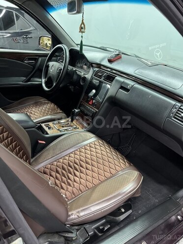 Mercedes E 220 2001, 346,111 km - 2.2 l - Sumqayıt