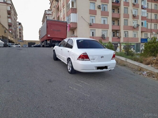Nissan Sunny 2011, 293,000 km - 1.6 l - Bakı