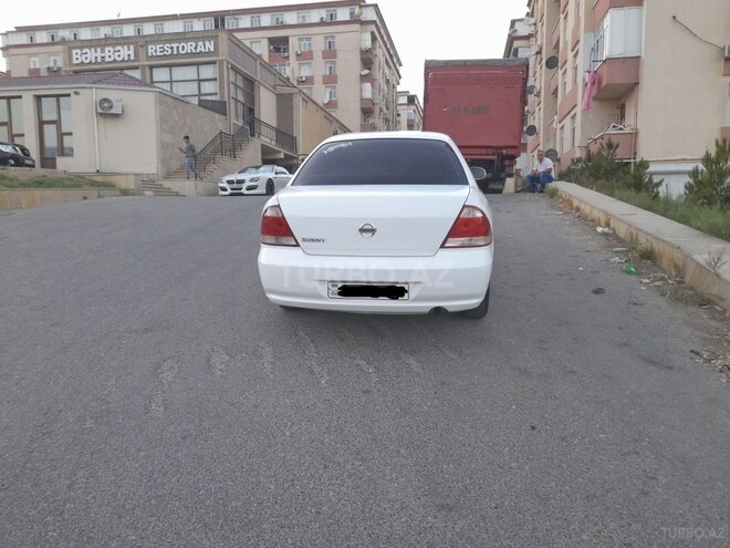 Nissan Sunny 2011, 293,000 km - 1.6 l - Bakı