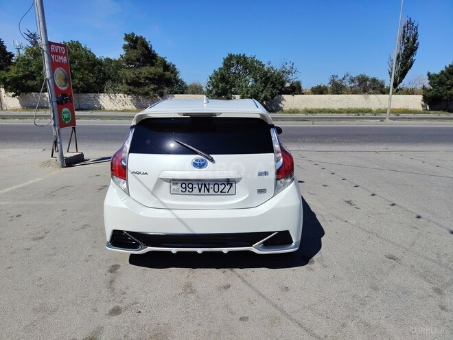 Toyota Aqua 2016, 155,767 km - 1.5 l - Bakı