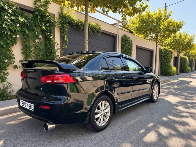 Mitsubishi Lancer 2008, 335,000 km - 2.0 l - Bakı