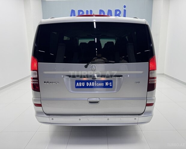Mercedes Viano 2011, 233,600 km - 3.5 l - Bakı