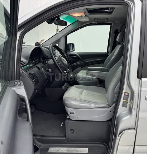 Mercedes Viano 2011, 233,600 km - 3.5 l - Bakı