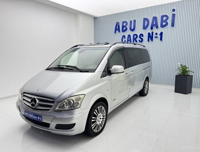 Mercedes Viano 2011, 233,600 km - 3.5 l - Bakı