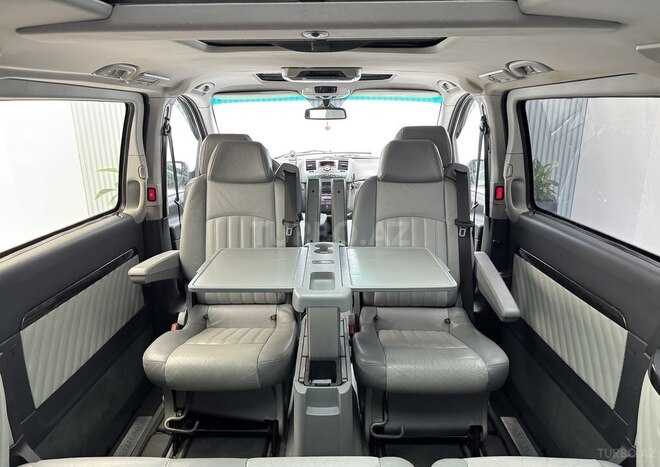 Mercedes Viano 2011, 233,600 km - 3.5 l - Bakı
