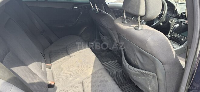 Mercedes C 200 2001, 265,540 km - 2.0 л - Gəncə