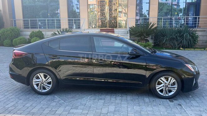Hyundai Elantra 2020, 128,600 km - 2.0 l - Bakı