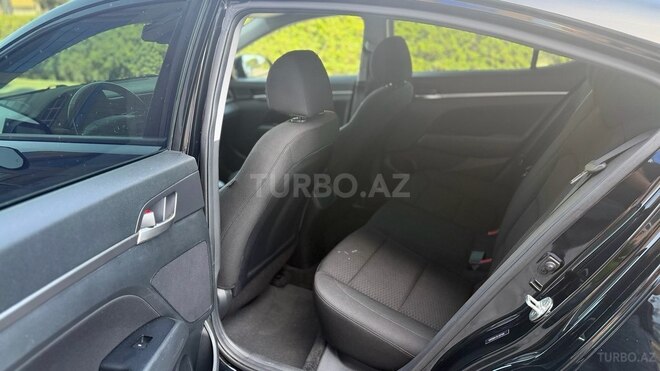 Hyundai Elantra 2020, 128,600 km - 2.0 l - Bakı