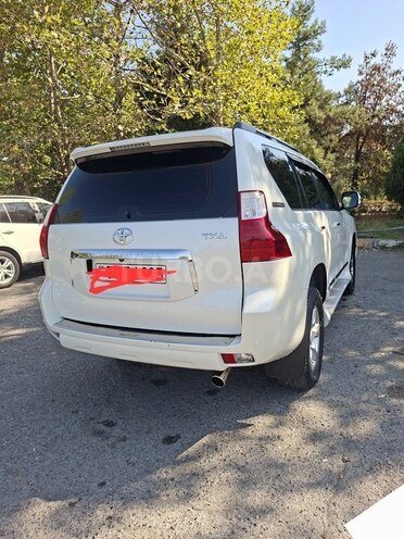 Toyota Land Cruiser Prado 2012, 220,000 km - 2.7 л - Bakı