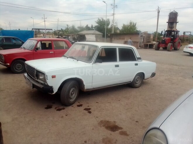 LADA (VAZ) 2107 2001, 40,000 km - 1.6 l - Sabirabad