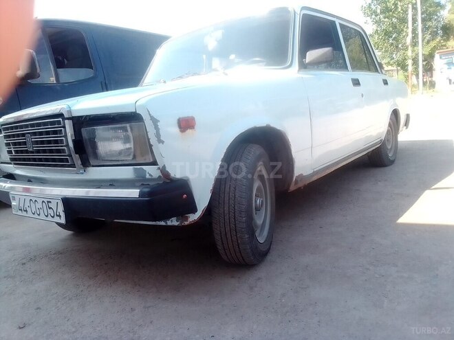 LADA (VAZ) 2107 2001, 40,000 km - 1.6 l - Sabirabad