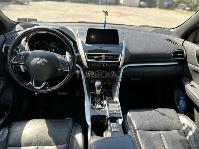 Mitsubishi Eclipse Cross 2019, 199,559 km - 1.5 л - Bakı