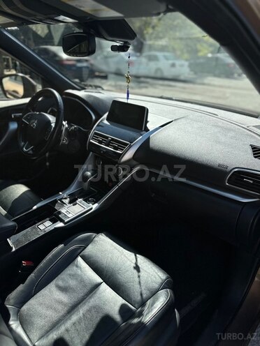 Mitsubishi Eclipse Cross 2019, 199,559 km - 1.5 л - Bakı